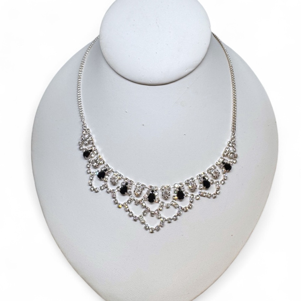 Vieste - Crystal Collection Scalloped Princess Necklace